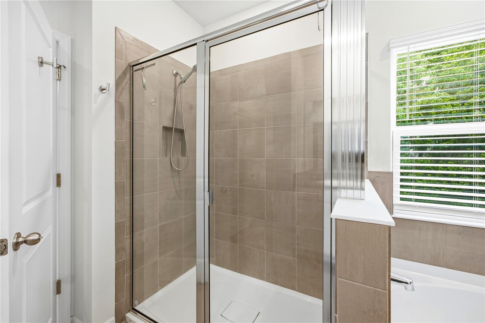 ARBOR GREENS PH 2 UNIT 4B PB 37 PG 91 - Residential