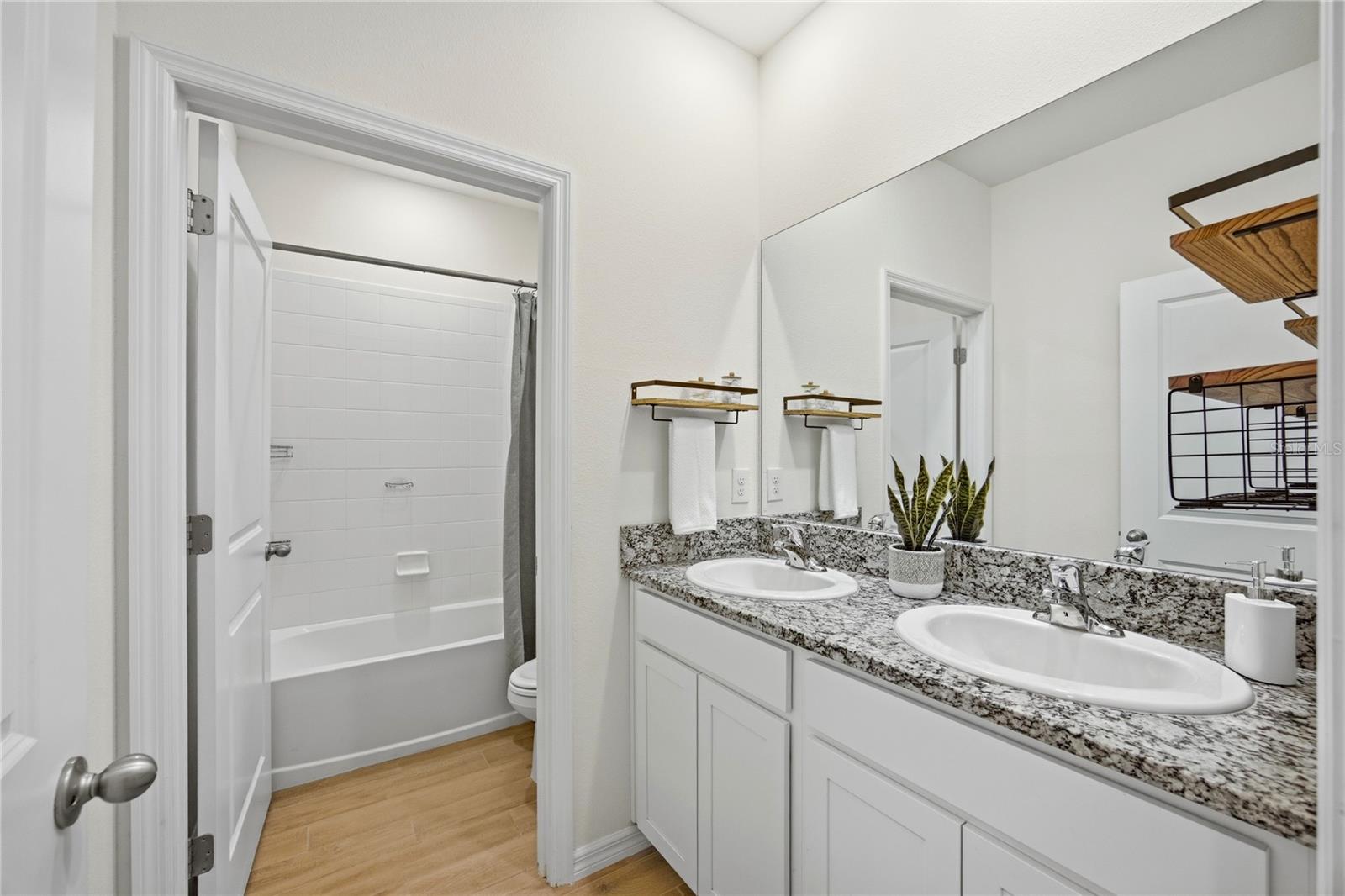 ARBOR GREENS PH 2 UNIT 4B PB 37 PG 91 - Residential