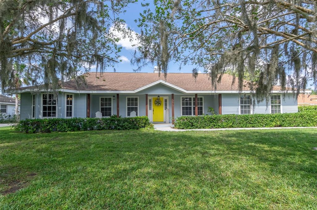Photo of 206 147th Street E, Bradenton, FL 34212 (MLS # TB8372072)