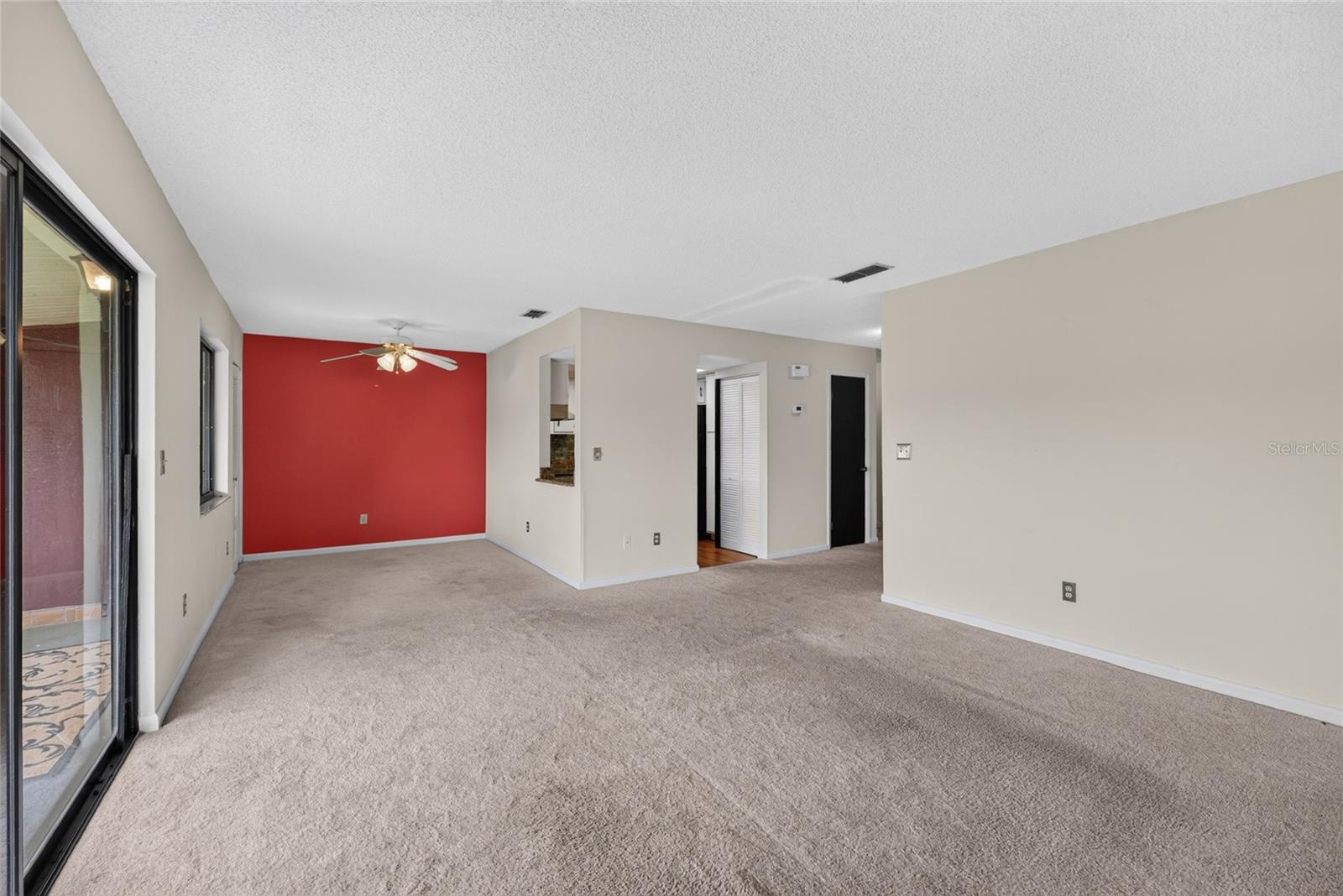 530 FAIRWAYS CIRCLE B