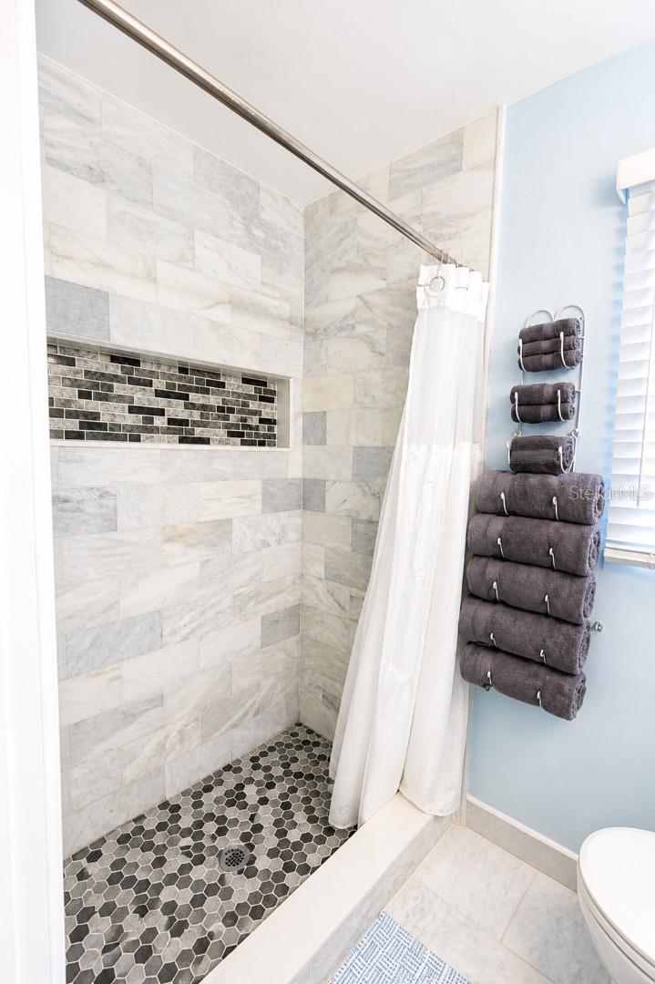 EDGEWATER ESTATES - Residential
