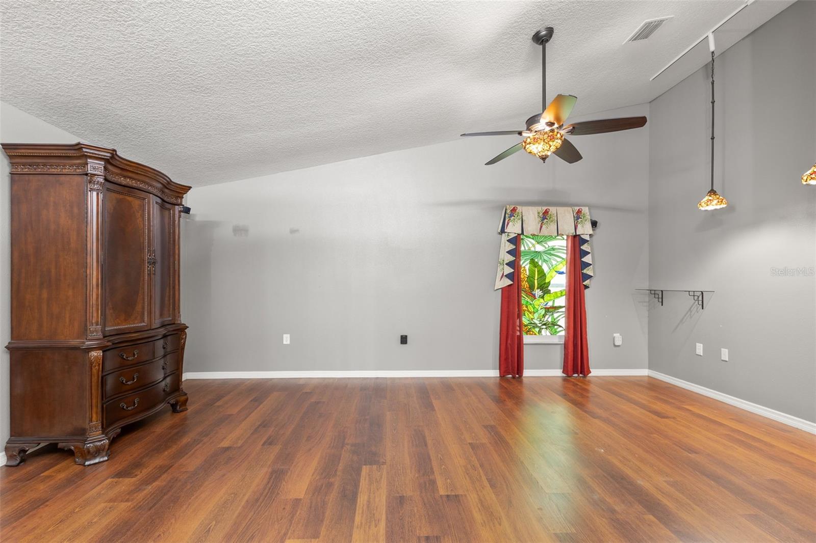BRITTANY PARK PH 2 SUB - Residential