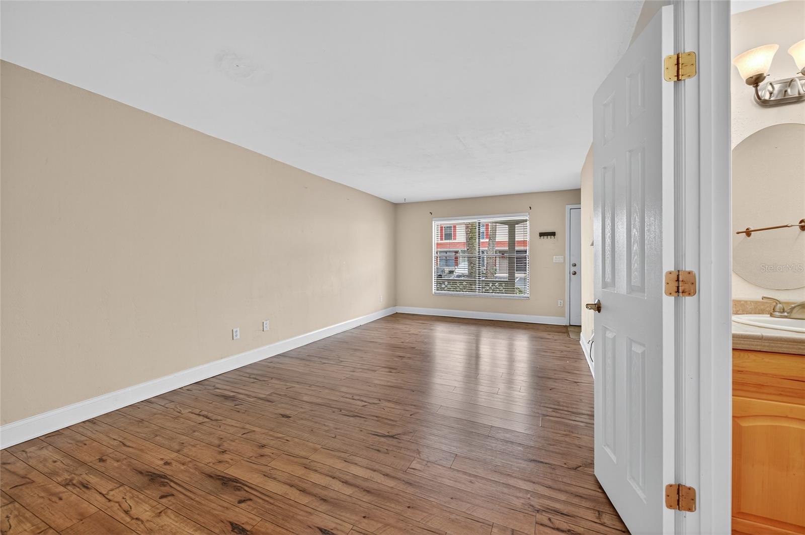 CANALVIEW PLACE CONDO - Residential