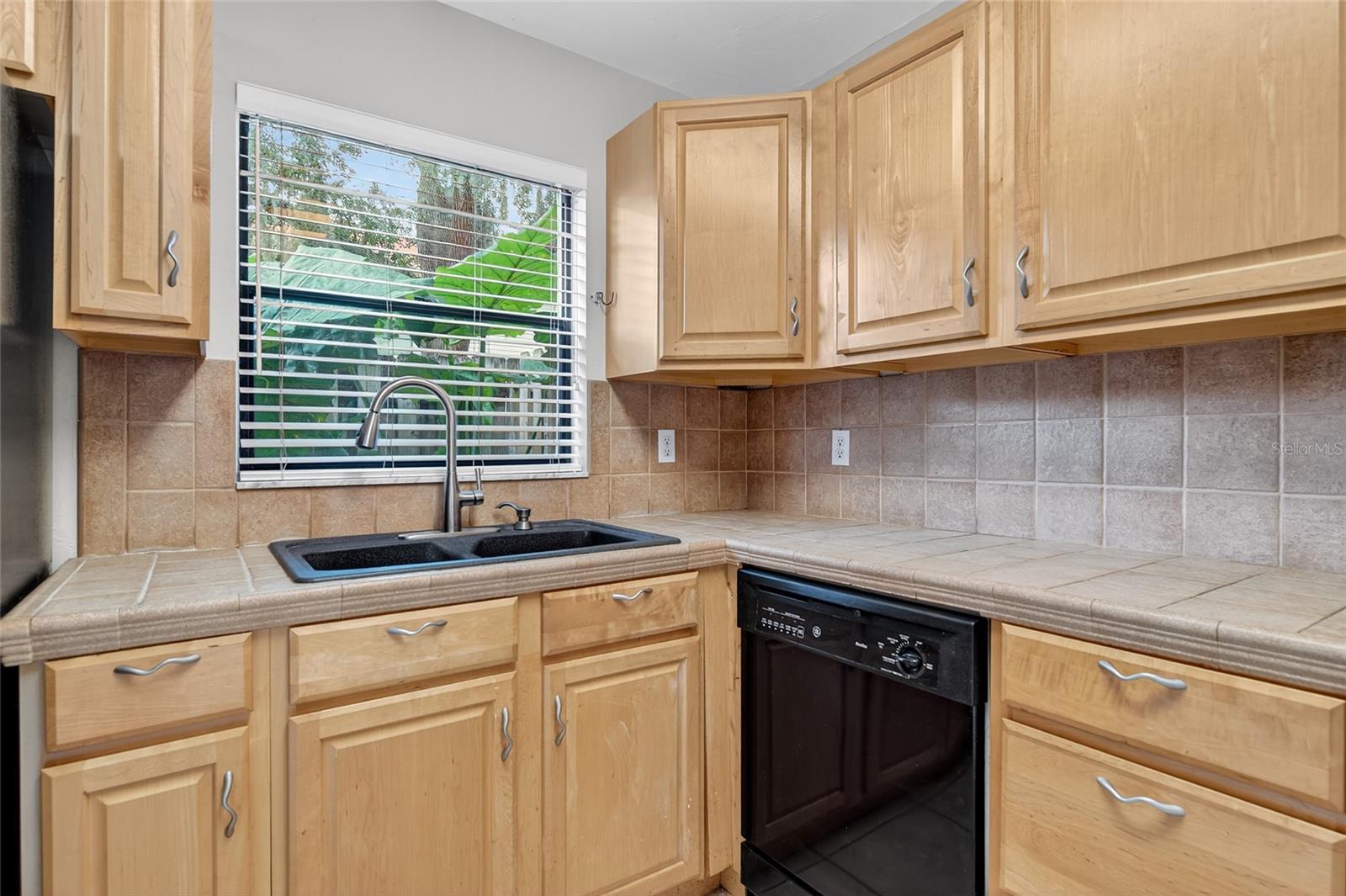 CANALVIEW PLACE CONDO - Residential