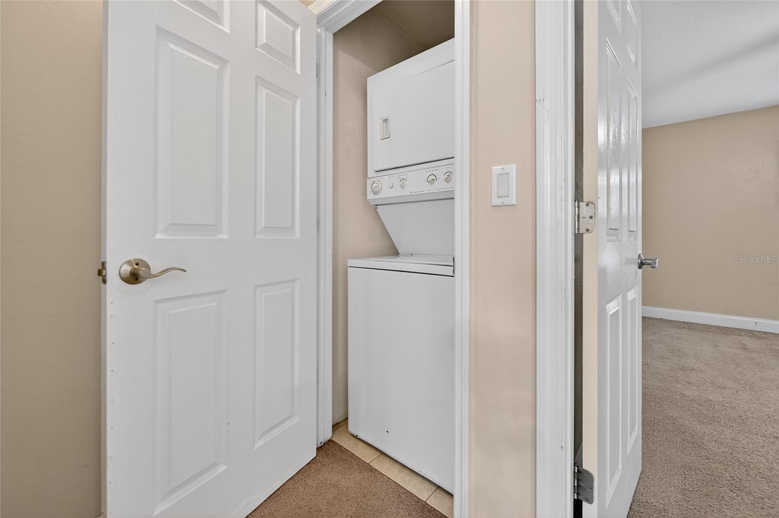 CANALVIEW PLACE CONDO - Residential