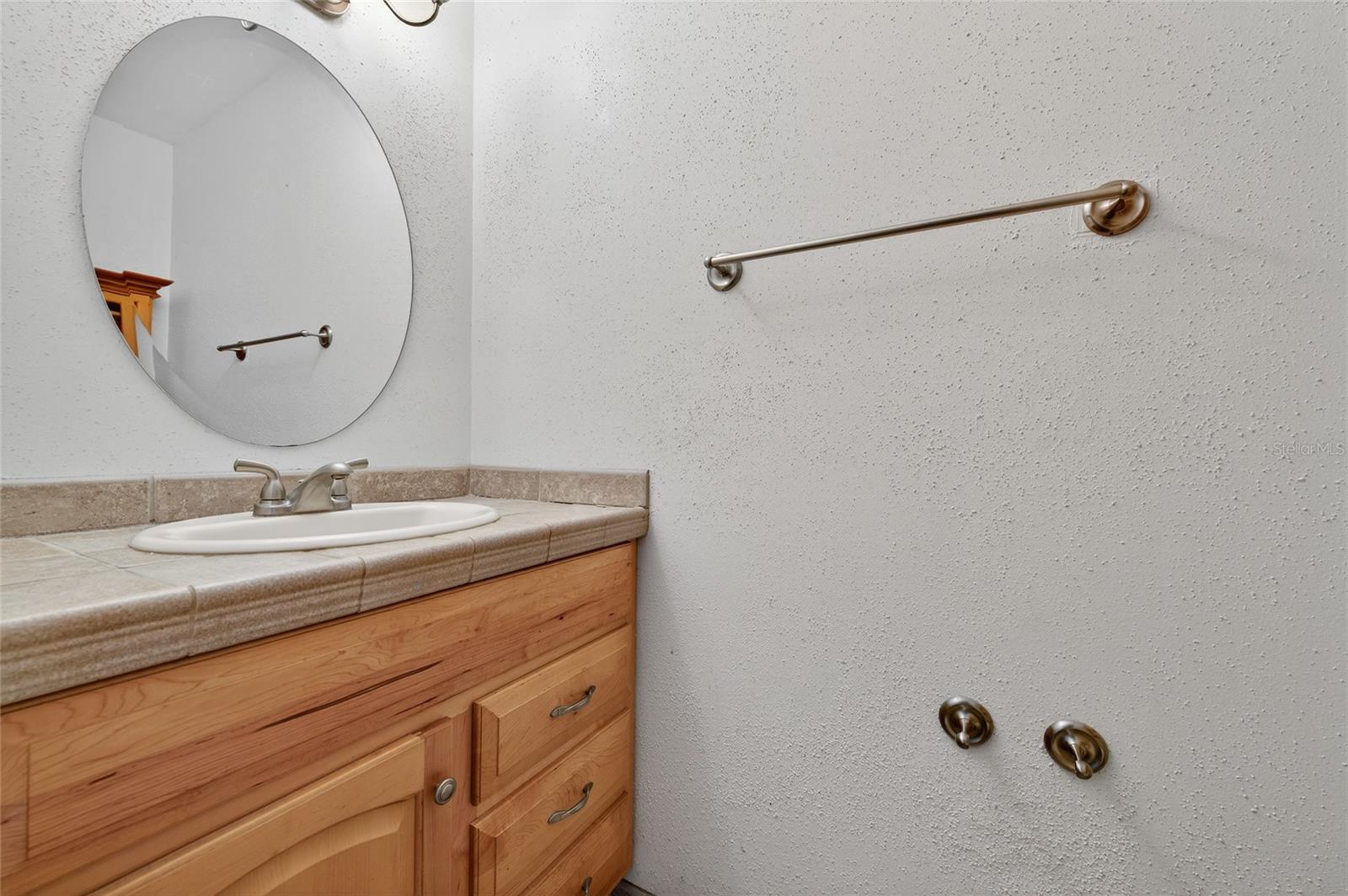 Casas a venda 4 - Jen Dantas 980 CANAL VIEW BOULEVARD J-4