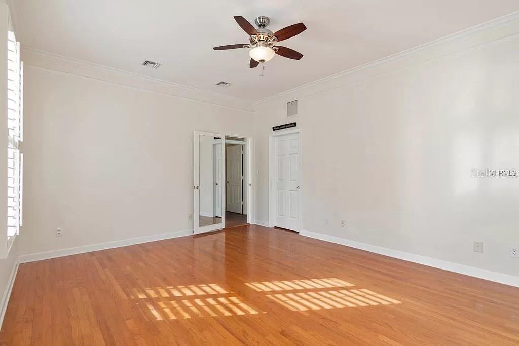 EDGEWATER HEIGHTS 02 - Residential Lease