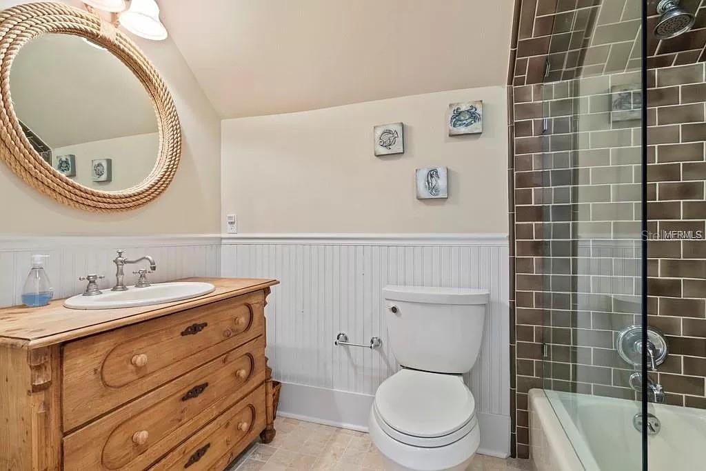 EDGEWATER HEIGHTS 02 - Residential Lease