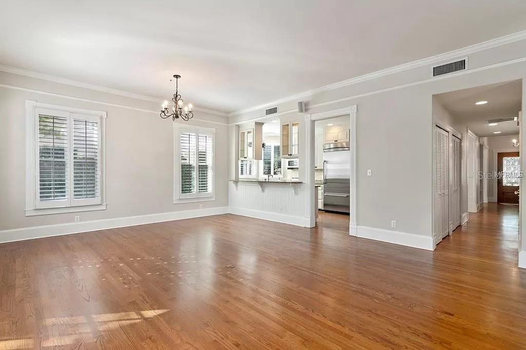 EDGEWATER HEIGHTS 02 - Residential Lease