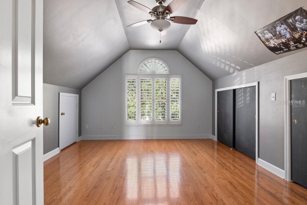 EDGEWATER HEIGHTS 02 - Residential Lease