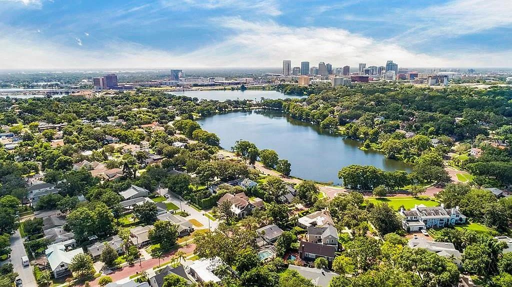 EDGEWATER HEIGHTS 02 - Residential Lease