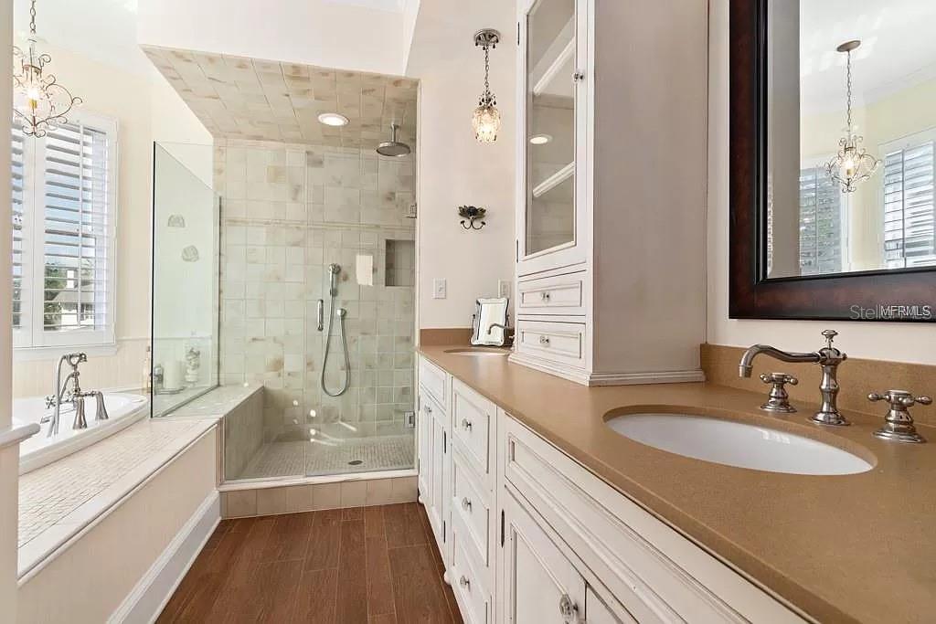 EDGEWATER HEIGHTS 02 - Residential Lease