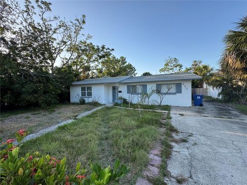 433 HAMPTON AVENUE NE ST PETERSBURG FL 33703