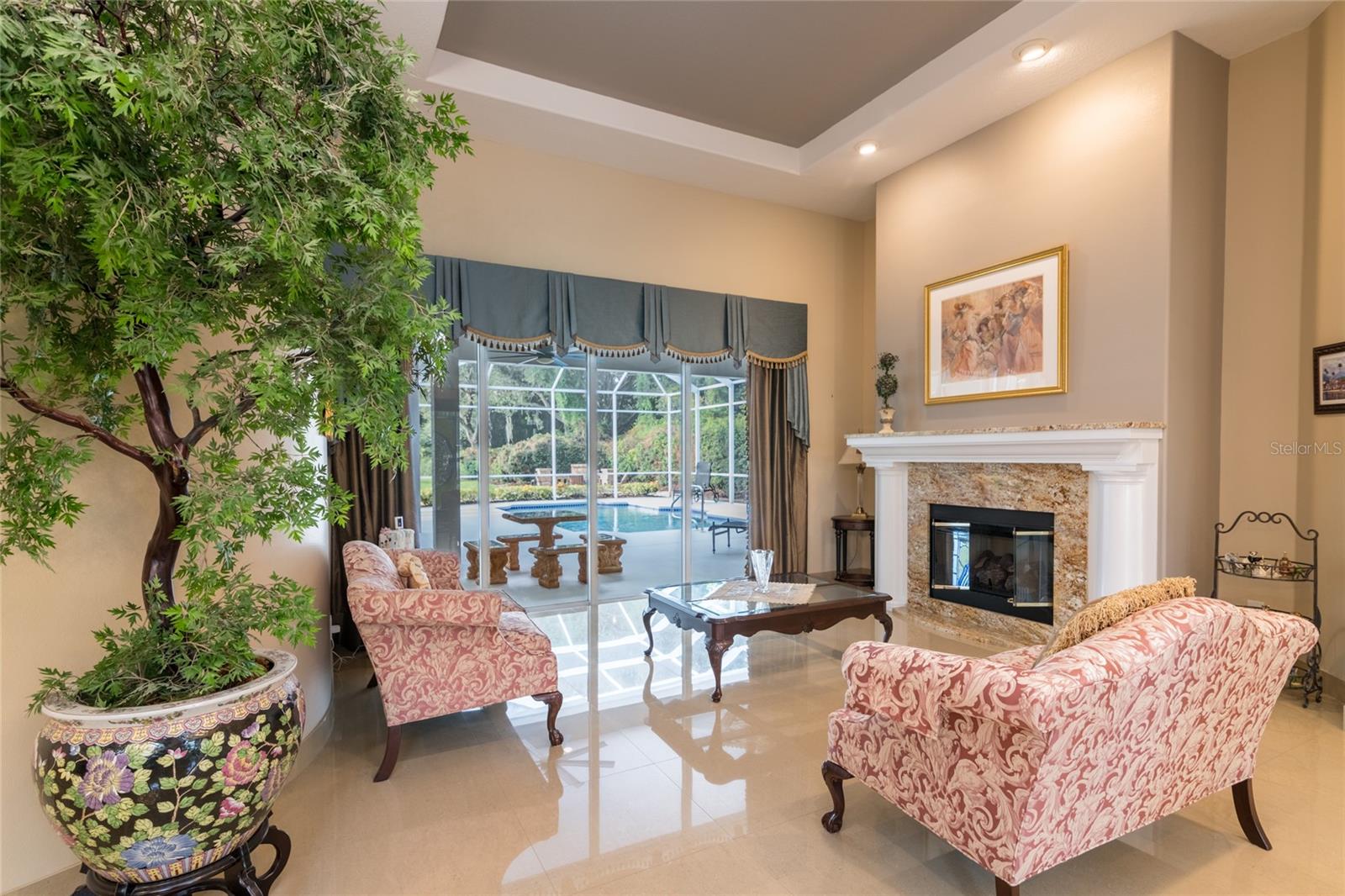 LAKES OF WELLINGTON PH II - Residential