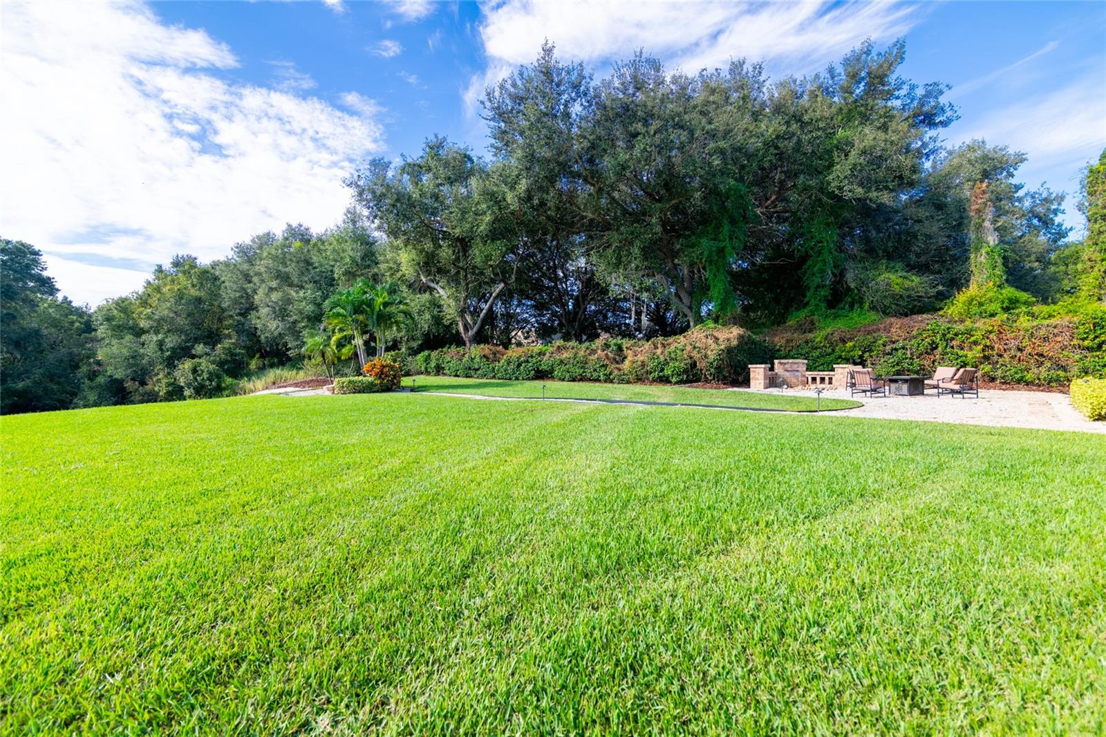 LAKES OF WELLINGTON PH II - Residential