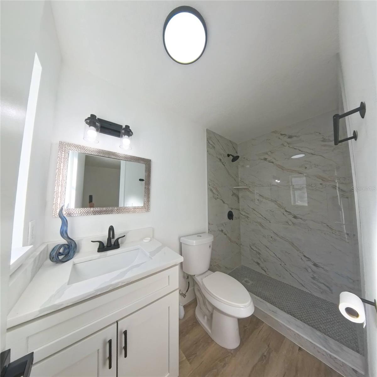 KINGSWOOD MANOR 7TH ADD - Residential