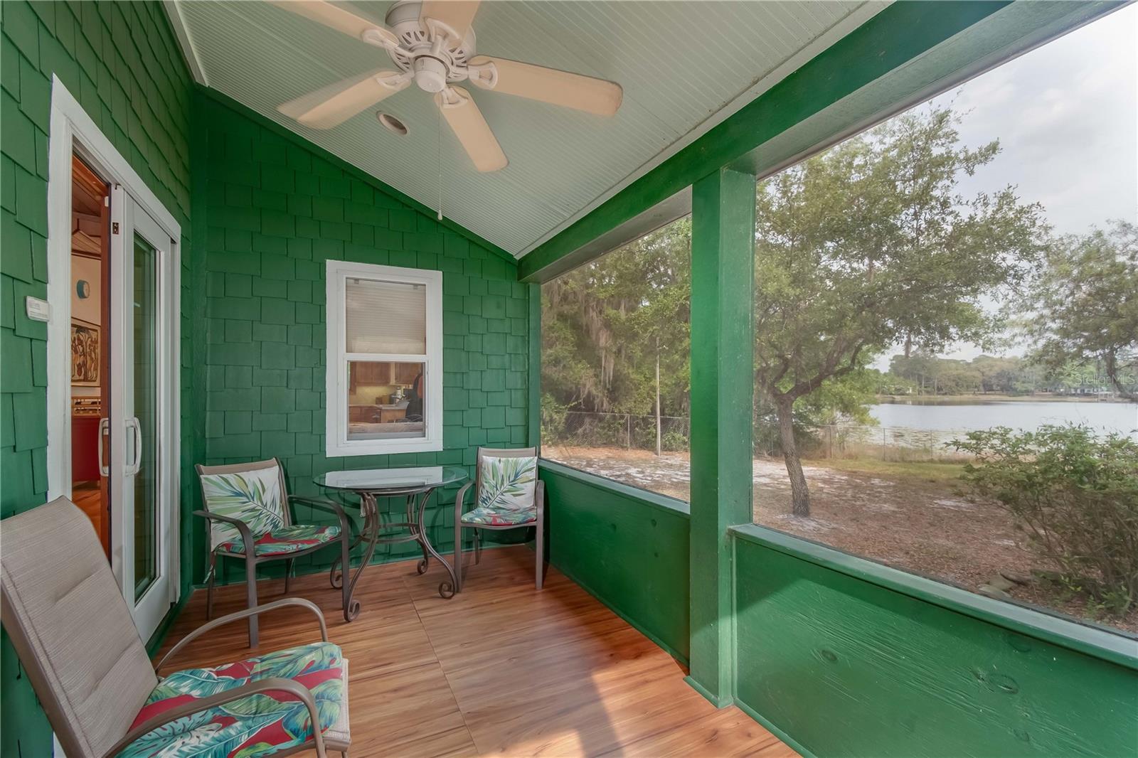 MILES KALE LAKE - Residential