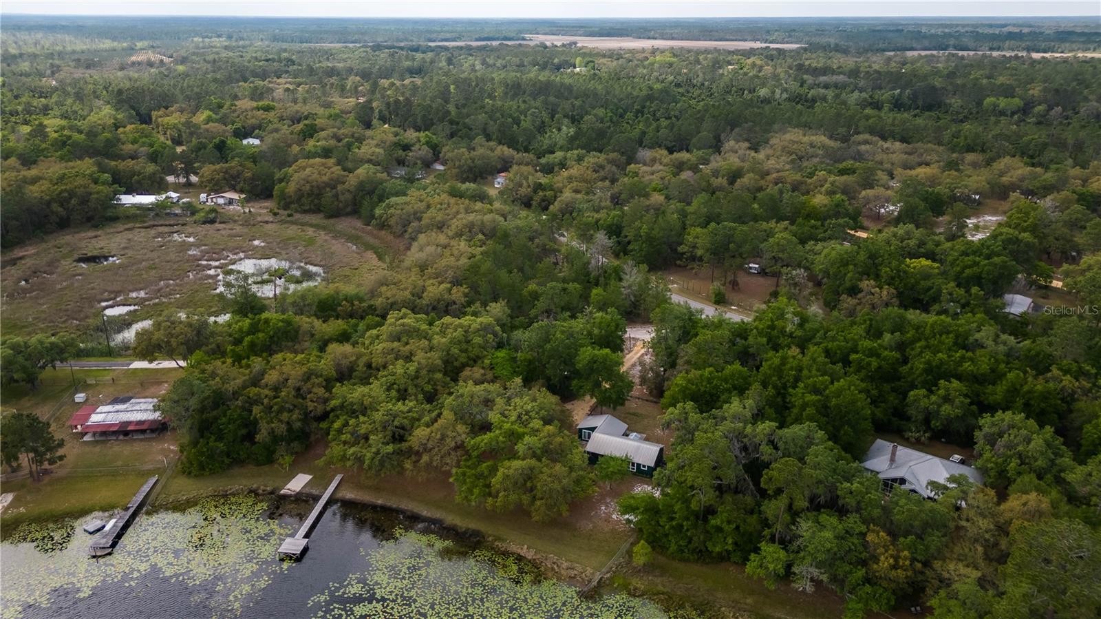 MILES KALE LAKE - Residential