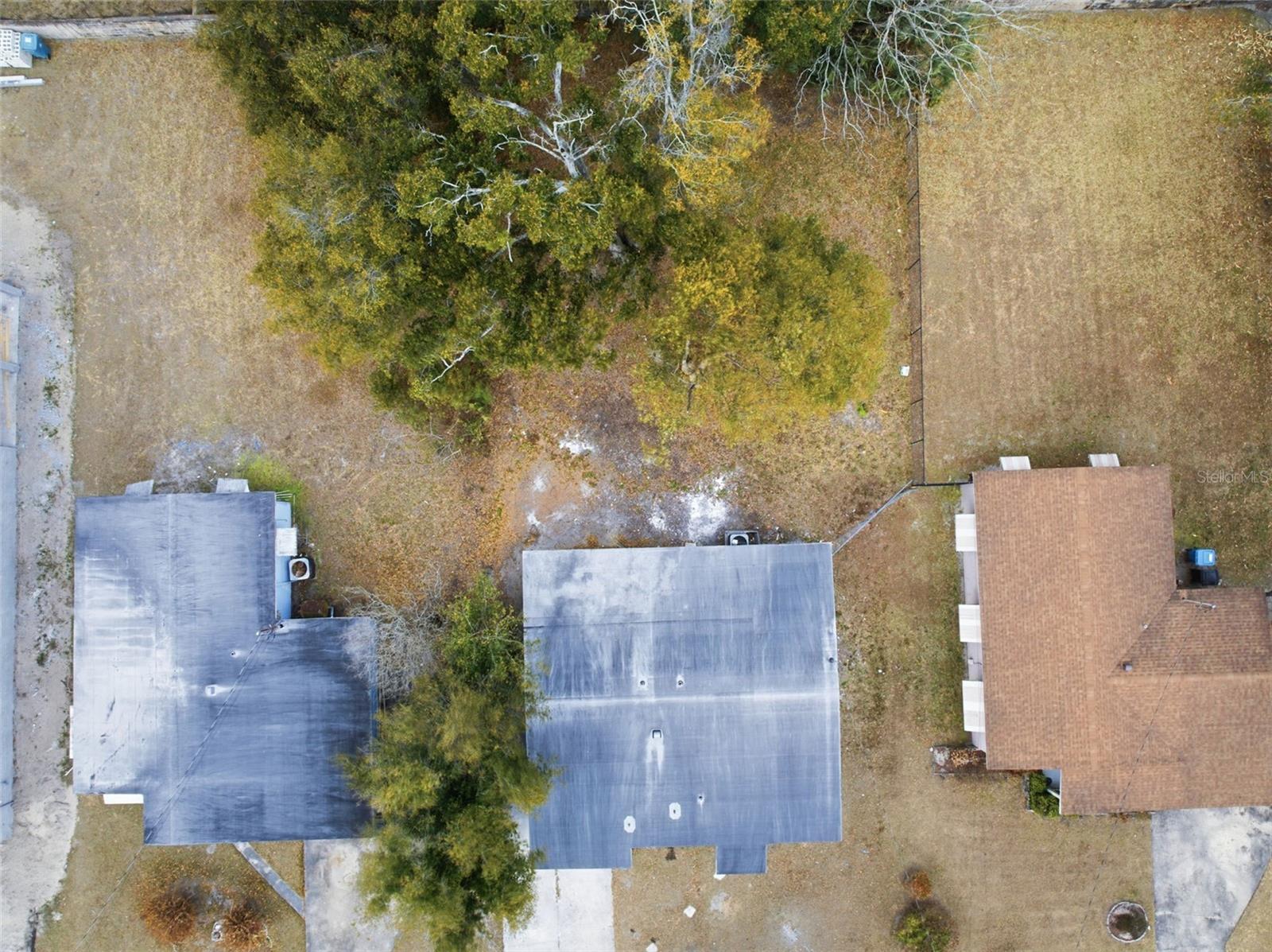 BUNCHE MANOR - Residential