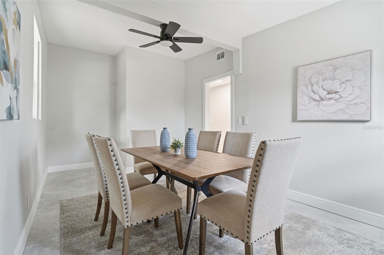 BUNCHE MANOR - Residential