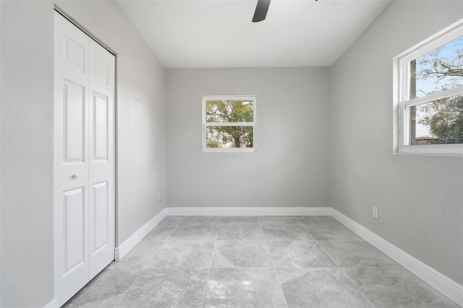 BUNCHE MANOR - Residential