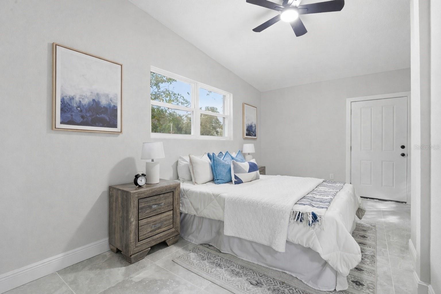 BUNCHE MANOR - Residential