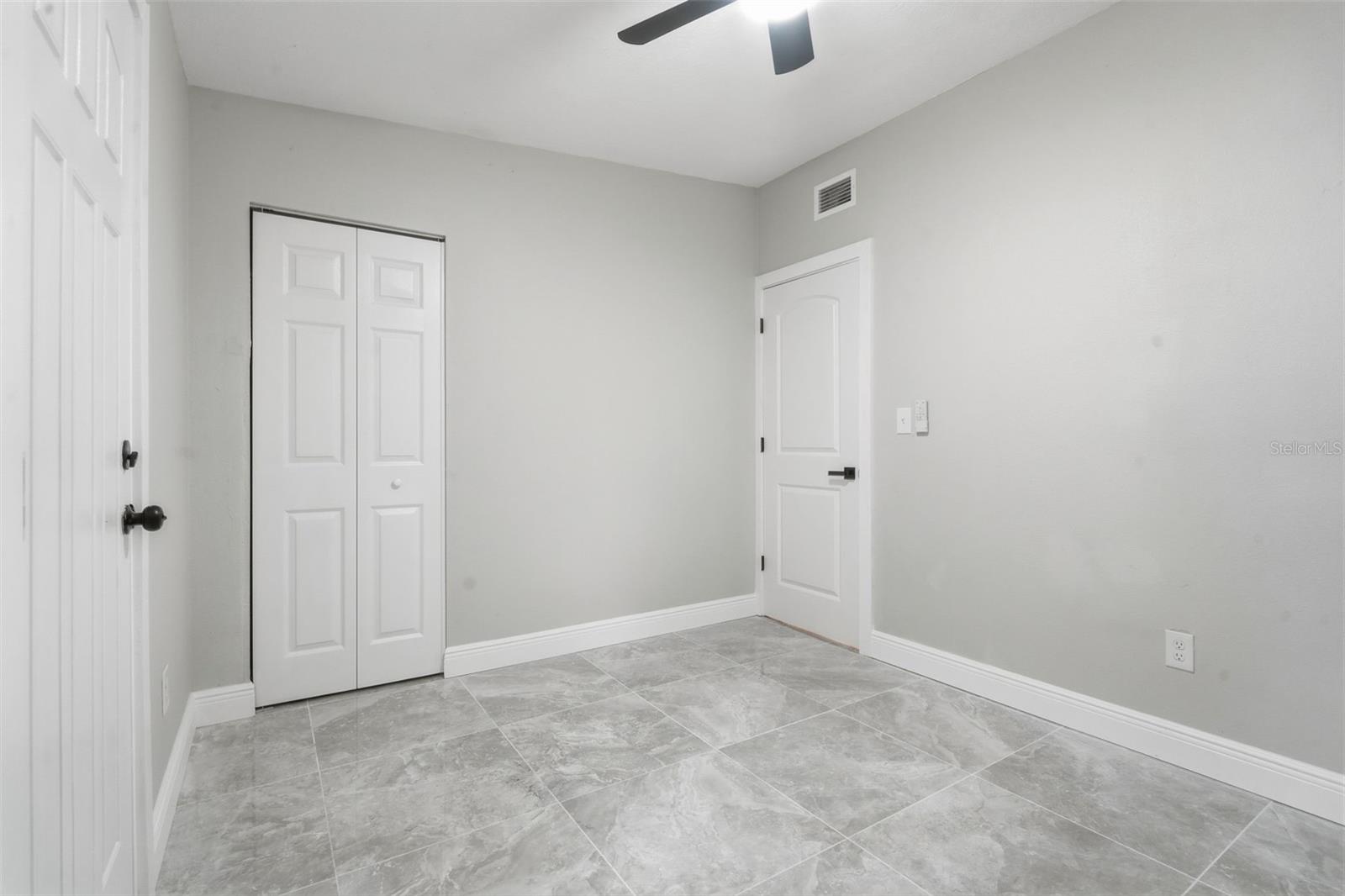 BUNCHE MANOR - Residential