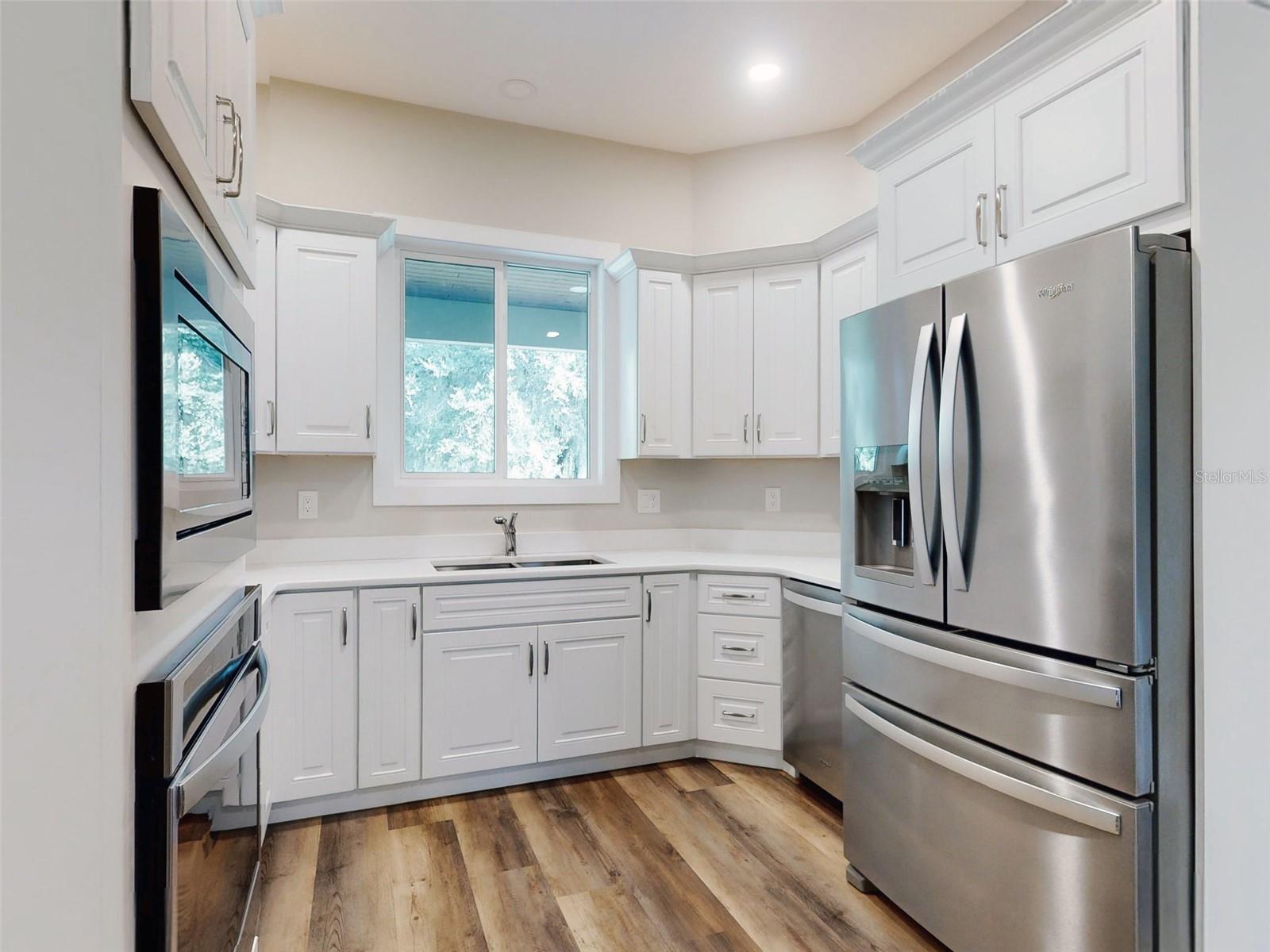 WEST RIDGE ESTATES - Residential