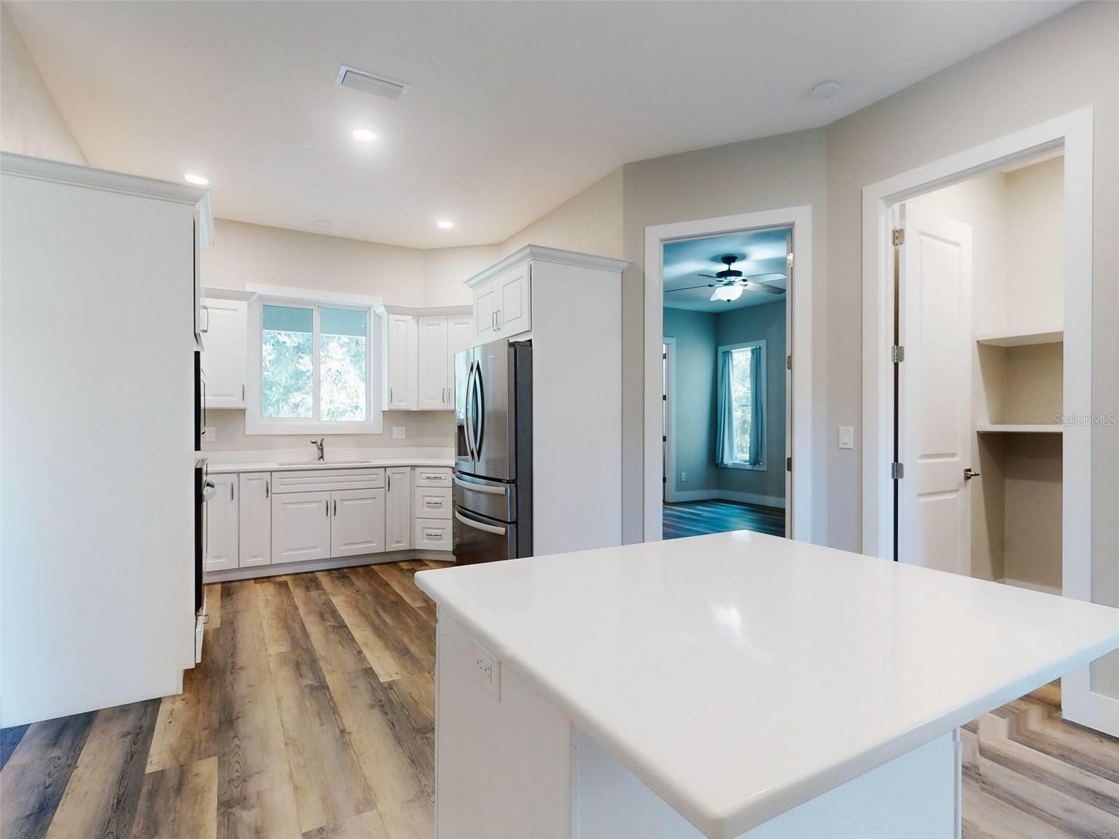 WEST RIDGE ESTATES - Residential
