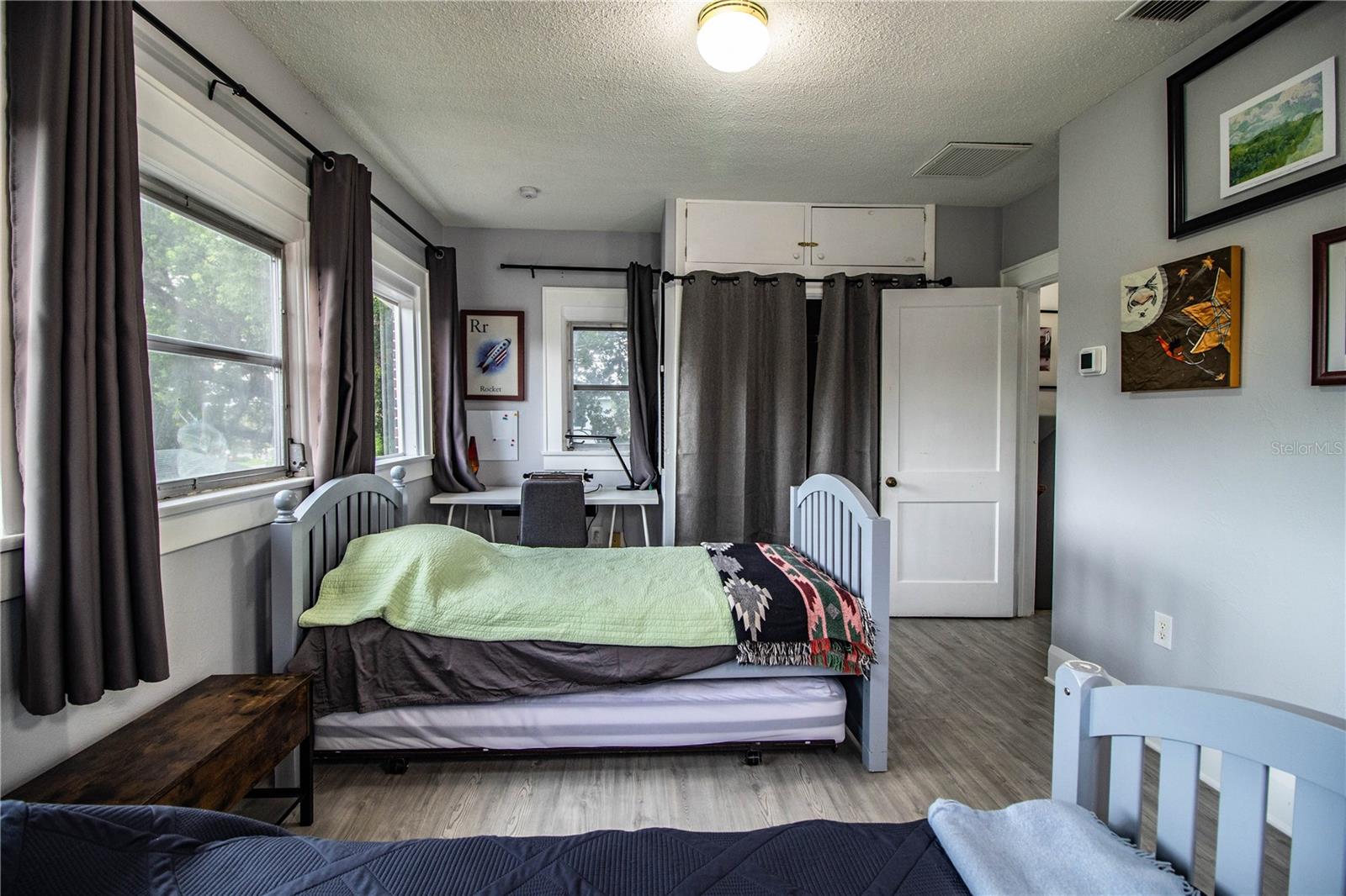 DIXIELAND REV - Residential