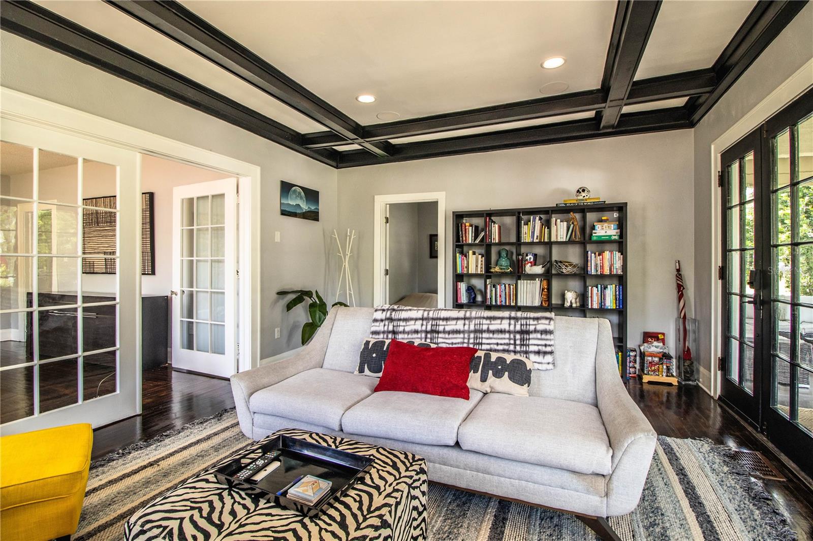 DIXIELAND REV - Residential