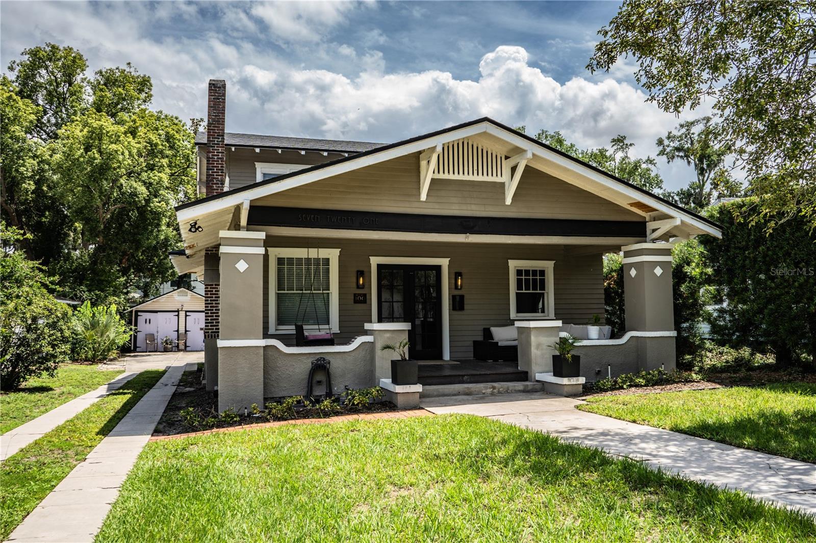 DIXIELAND REV - Residential
