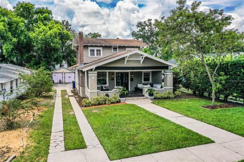 Photo of 721 Frank Lloyd Wright Way, Lakeland, FL 33803 (MLS # L4962180)