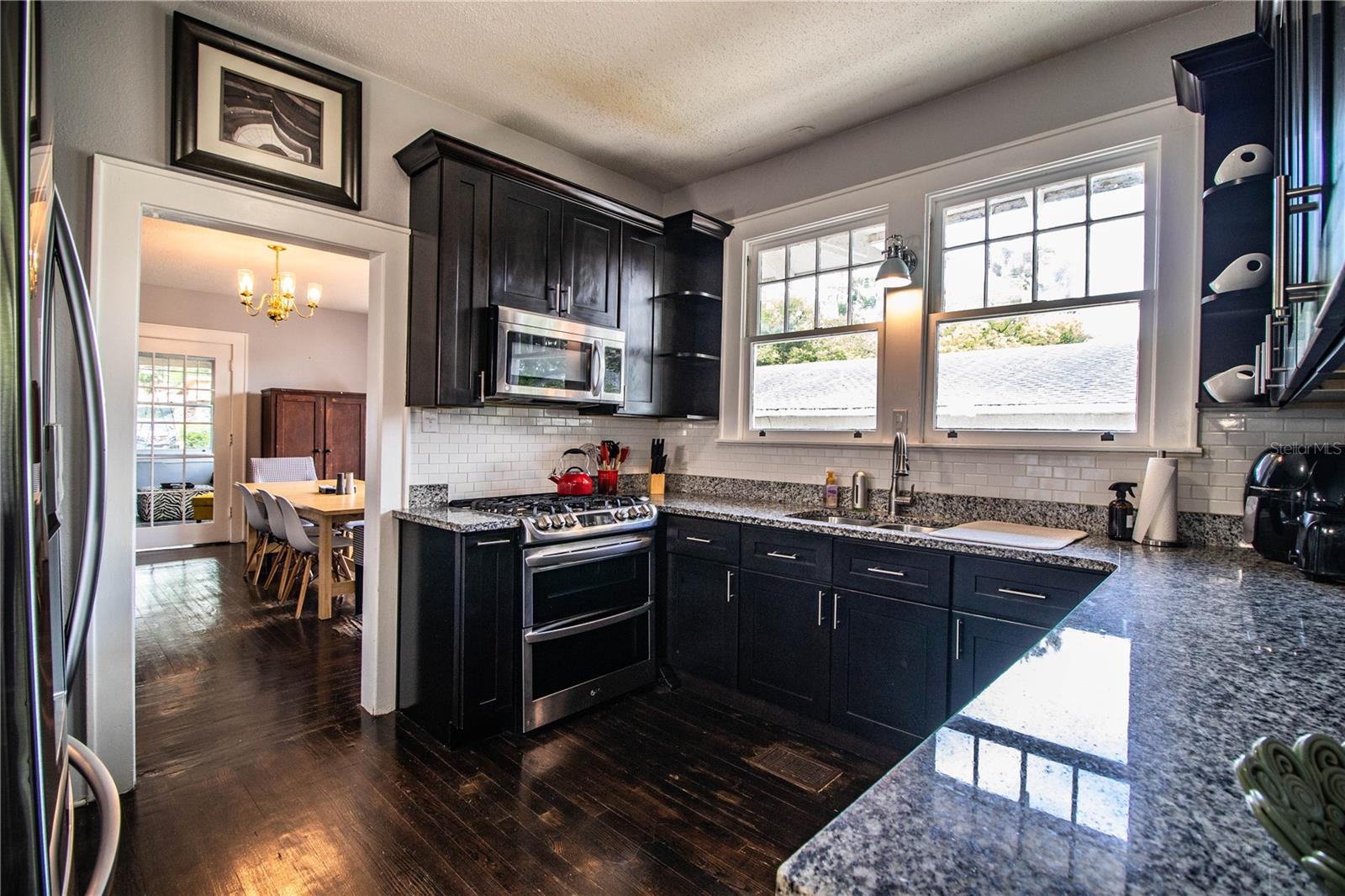 DIXIELAND REV - Residential