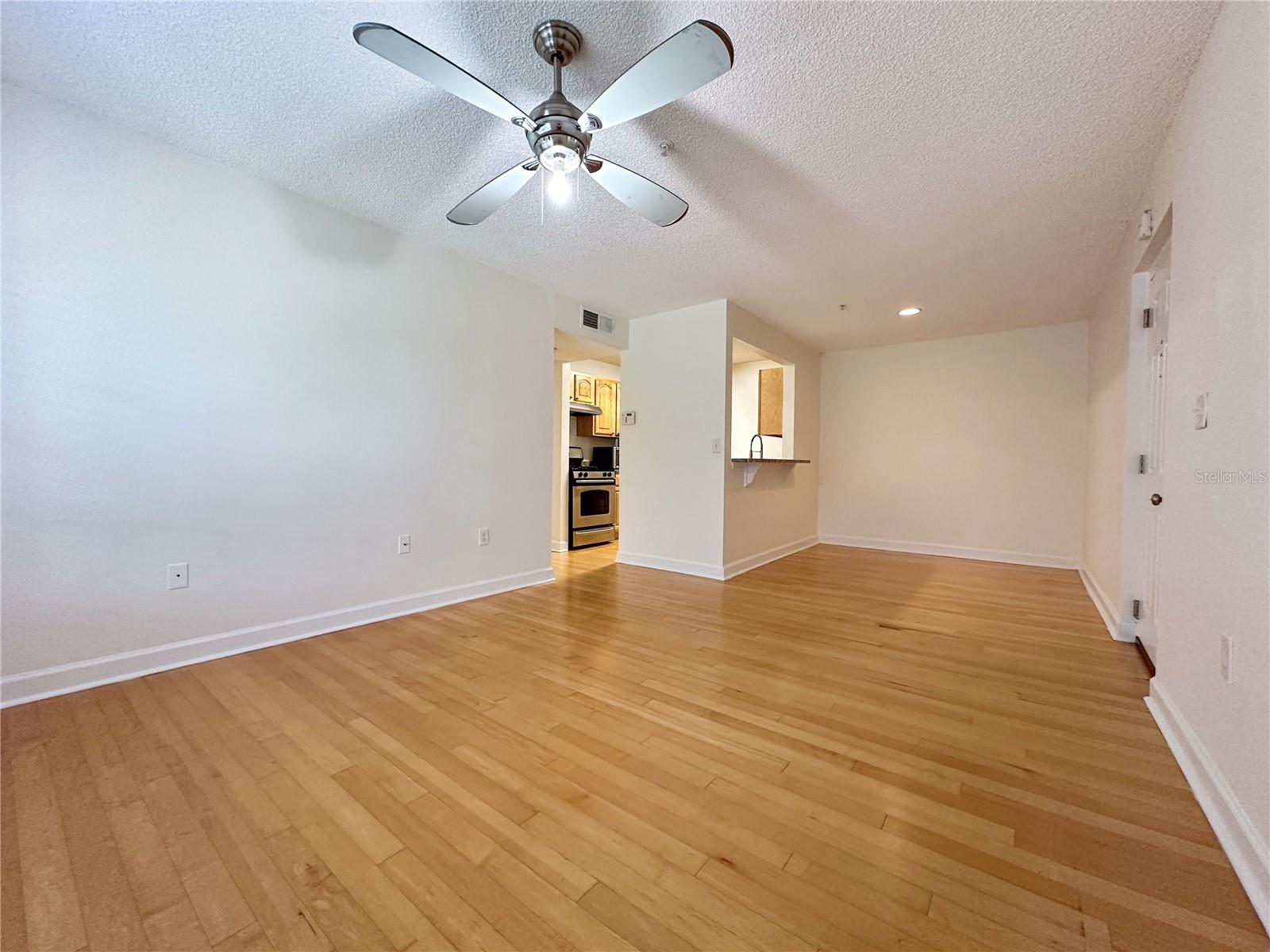 MIRIADA CONDO - Residential Lease