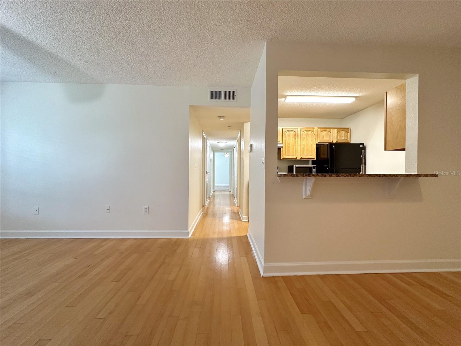 MIRIADA CONDO - Residential Lease
