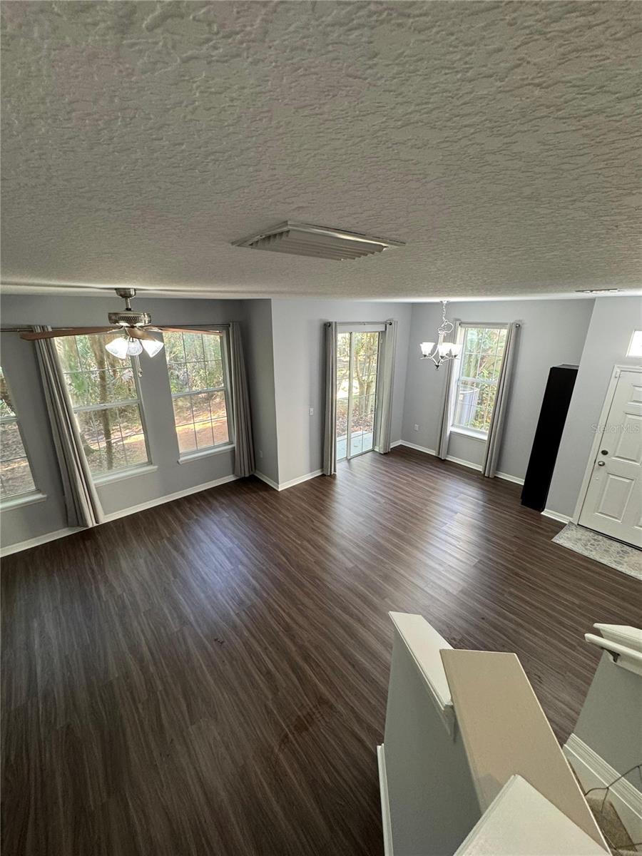 EAGLE PALM PH 1 - Residential Lease