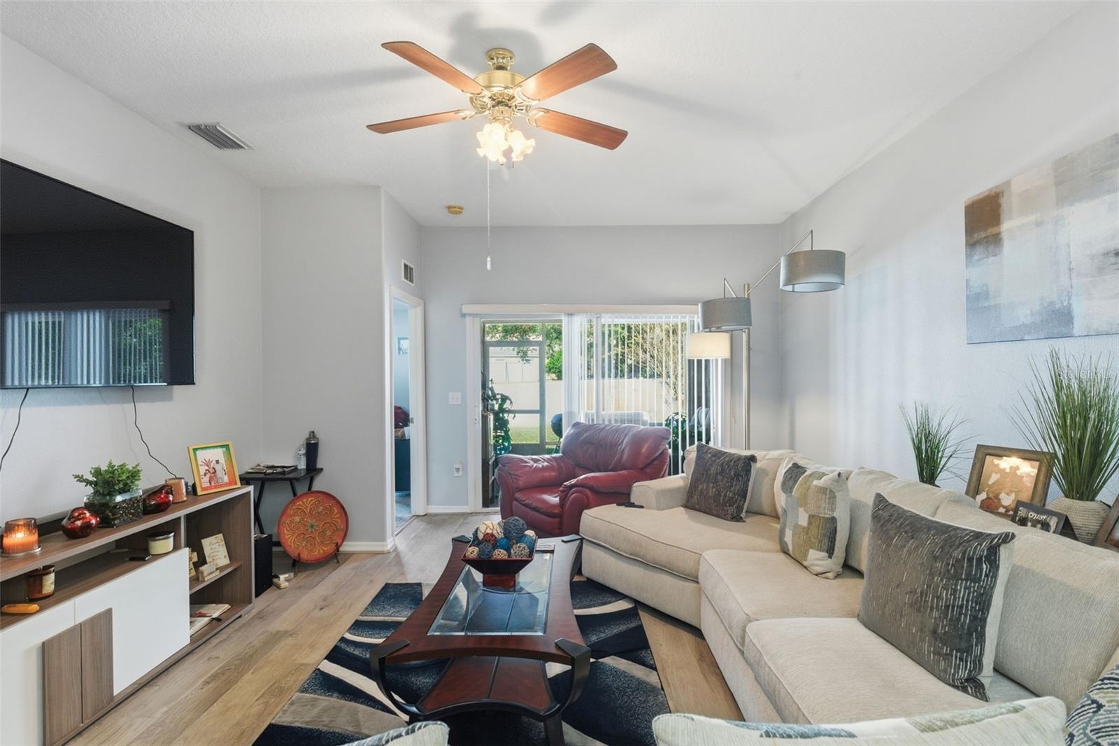 MEADOW POINTE 03 PH 01 UNIT 1C-2 - Residential