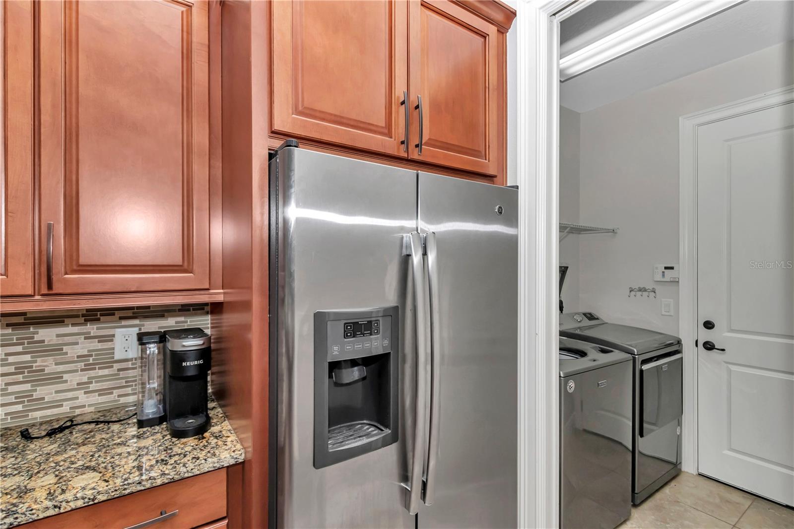 JULIETTE FALLS - Residential Lease