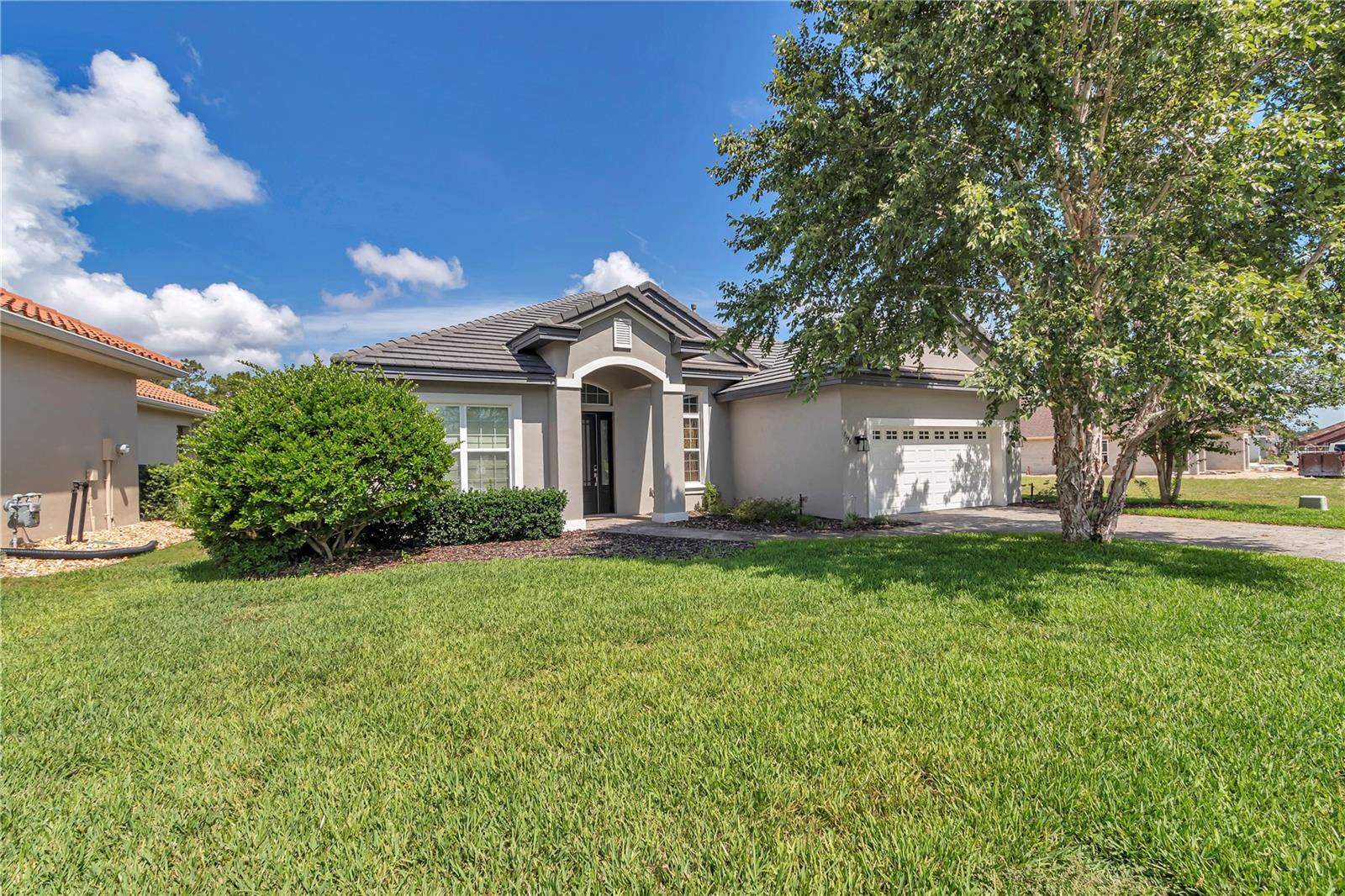 Now available for rent in the highly sought-after Juliet Falls subdivision in Dunnellon, FL, this stunning fully furnished 3-bedroom, 2-bath luxury home offers refined living in one of the country’s top-ranked golf course communities. Featuring a spacious 2-car garage, high-end furnishings, stainless steel appliances, granite countertops, and elegant finishes throughout, this home is perfect for those seeking comfort and style. Enjoy included internet and cable, plus an unbeatable location just 5 minutes from the crystal-clear waters of Rainbow Springs State Park, 20 minutes to the World Equestrian Center (WEC), and a short drive to the breathtaking Gulf of America.