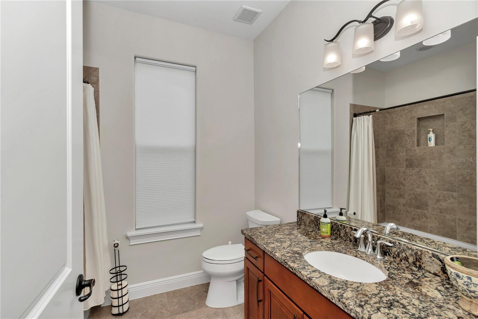 JULIETTE FALLS - Residential Lease