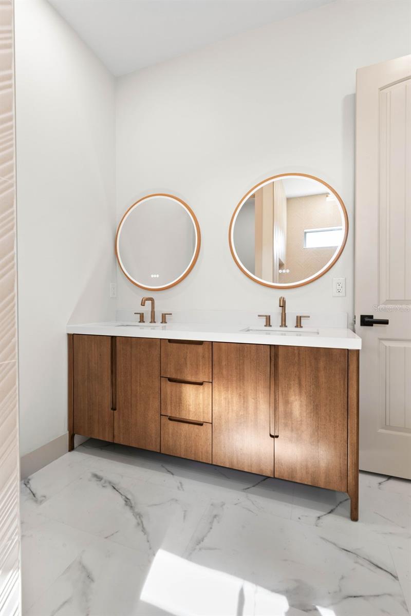 ATLANTA BEACH - Residential