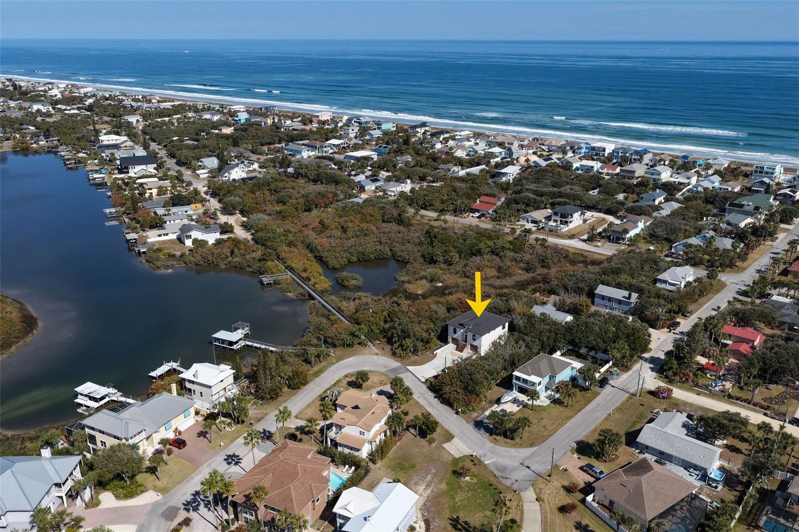 2643 LAKESHORE DRIVE