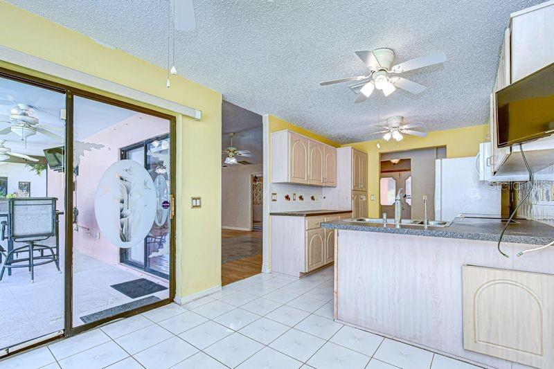 PARK LAKE ESTATES - Residential