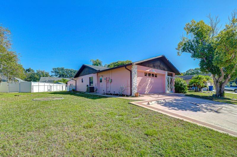 PARK LAKE ESTATES - Residential