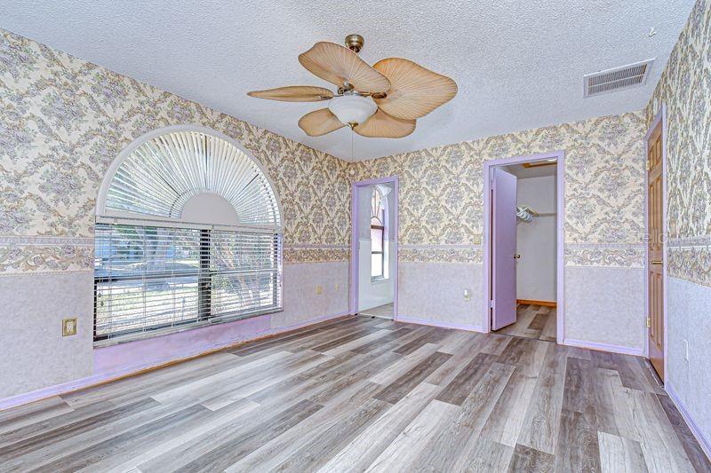 PARK LAKE ESTATES - Residential