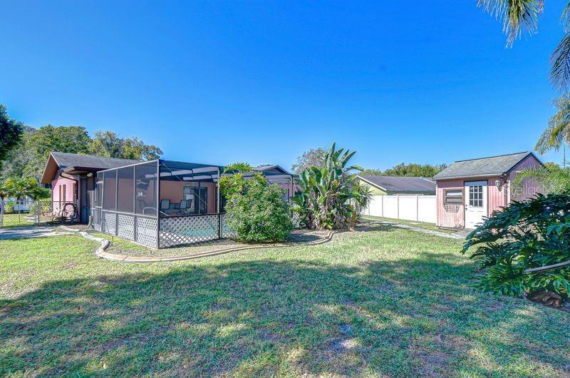 PARK LAKE ESTATES - Residential