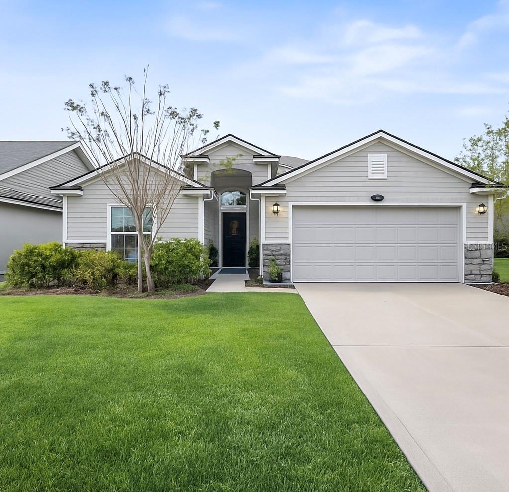 118 N COOPERS HAWK COURT