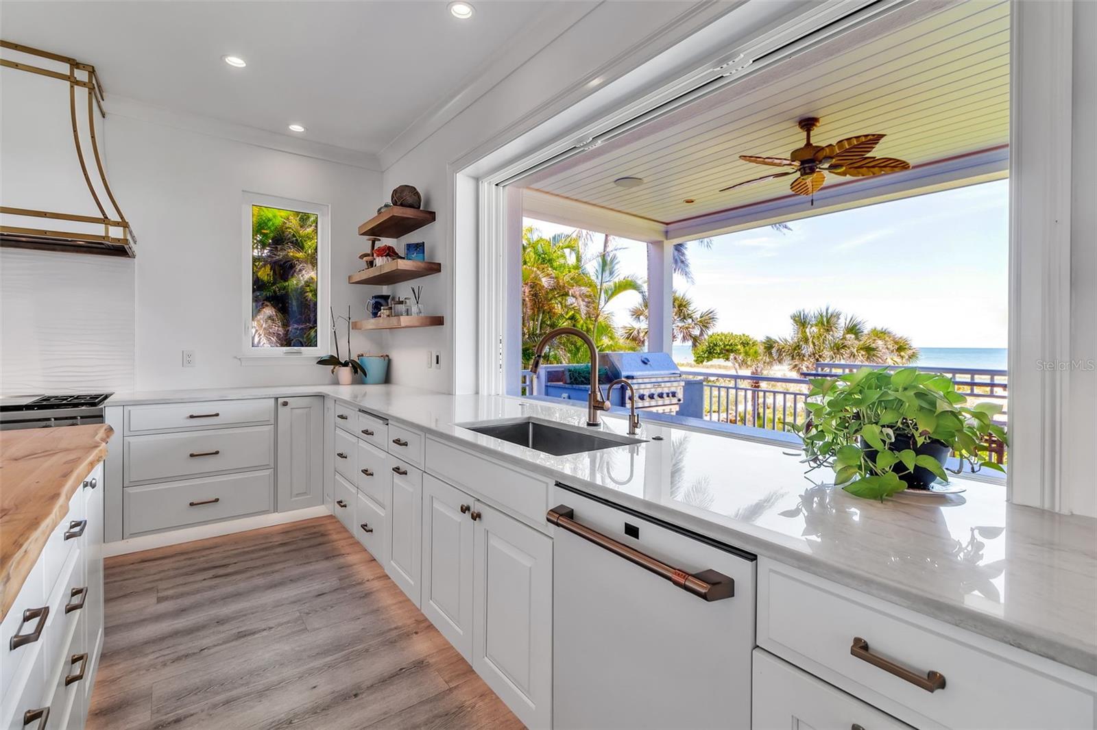 CASEY KEY - Residential