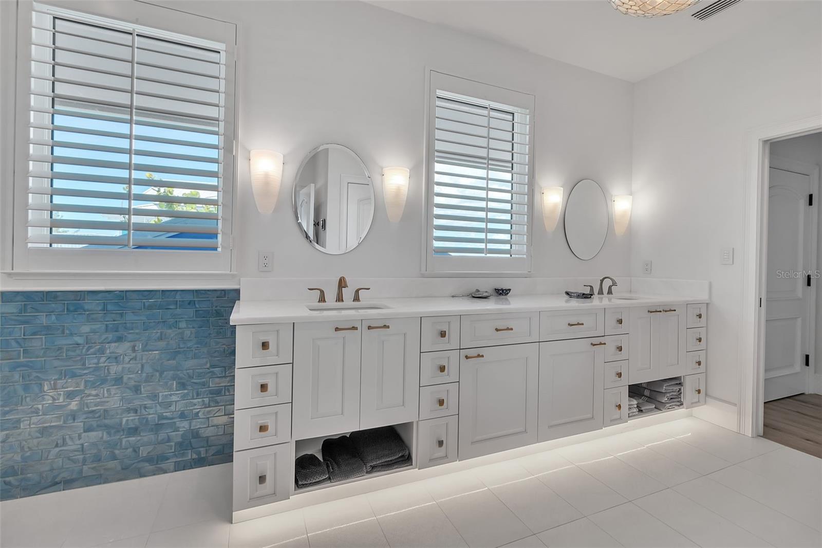 CASEY KEY - Residential